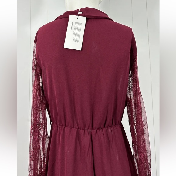 NWT Bloom Chic Women’s Burgundy Red Lace Sleeve Dress V Neck Size 14-16 - Picture 8 of 13